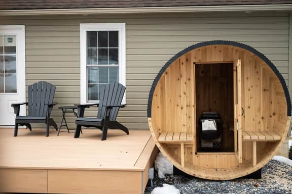 Elizabethtown House|hot tub|bbq