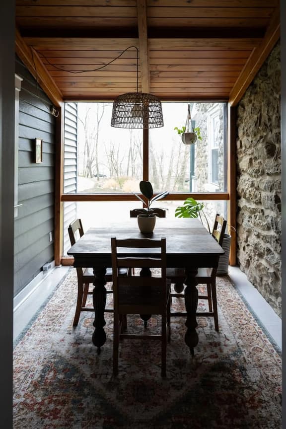 Farmette Guesthouse|Fire pit|Private|Creekside